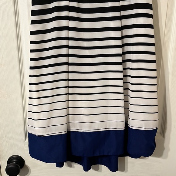 BLUE BLACK WHITE STRIPED PARTY DRESS SIZE 12 - Picture 3 of 5